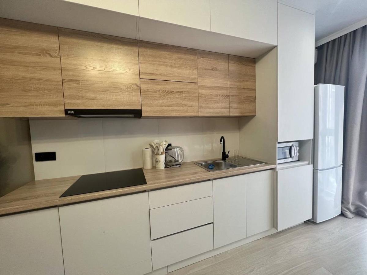 Oner Apartment Алма Ата Екстериор снимка